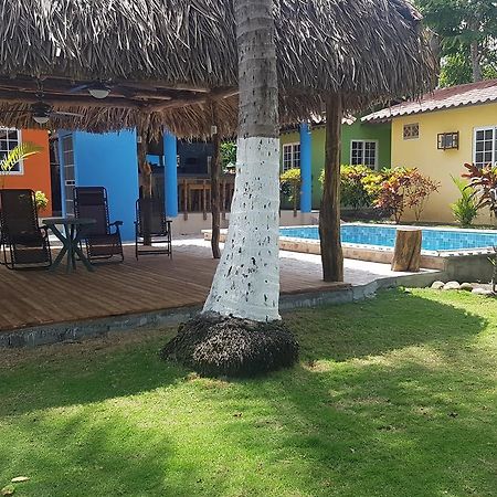 Sunrise Inn Puerto Armuelles Екстериор снимка