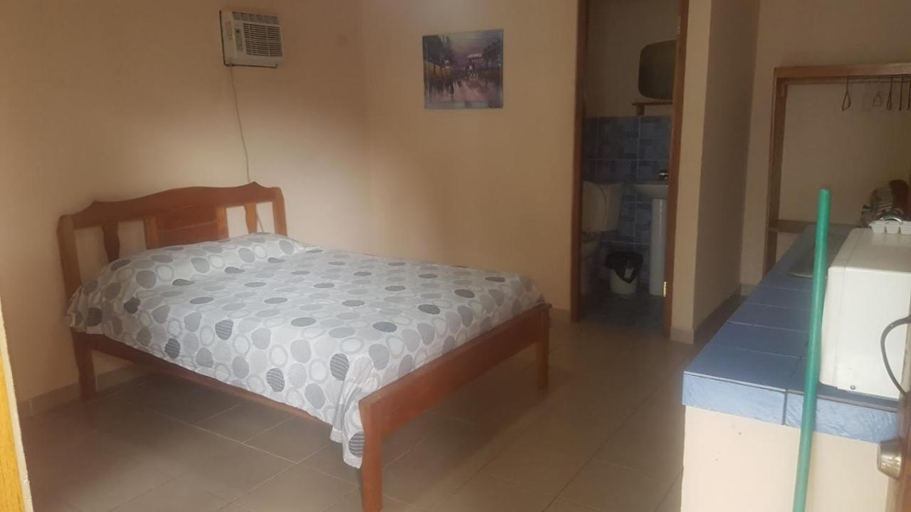 Sunrise Inn Puerto Armuelles Екстериор снимка